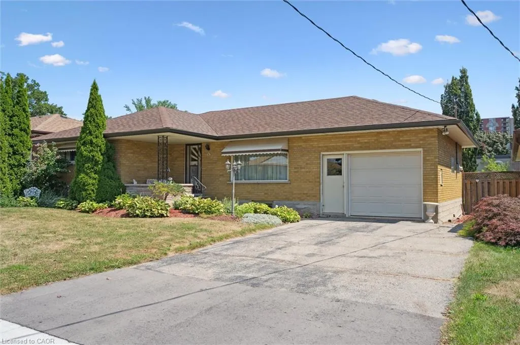 61 Traynor Avenue
