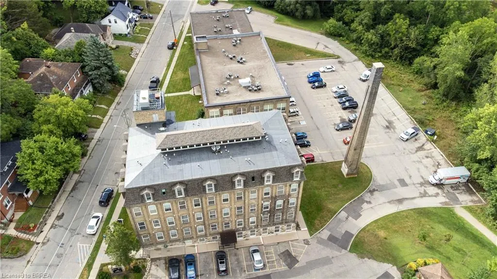 140 West River Street, #504