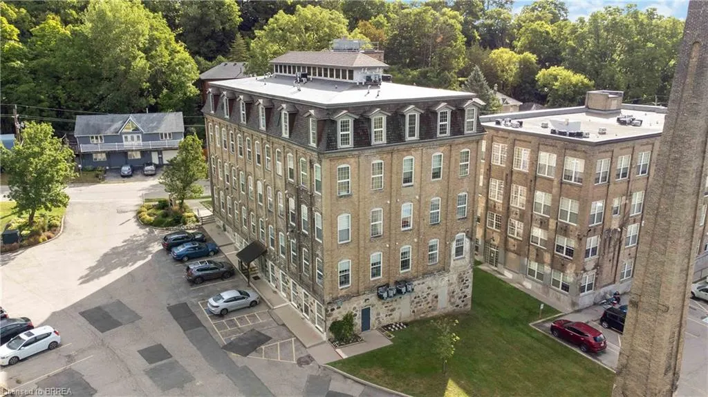 140 West River Street, #504