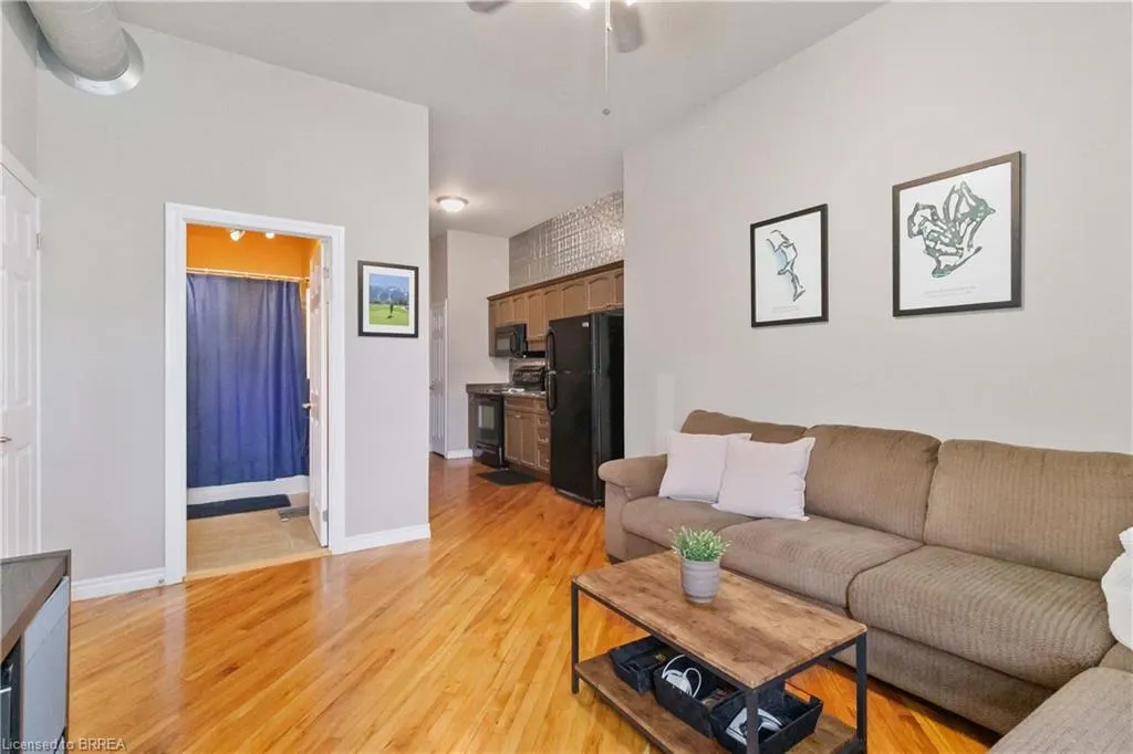 140 West River Street, #504