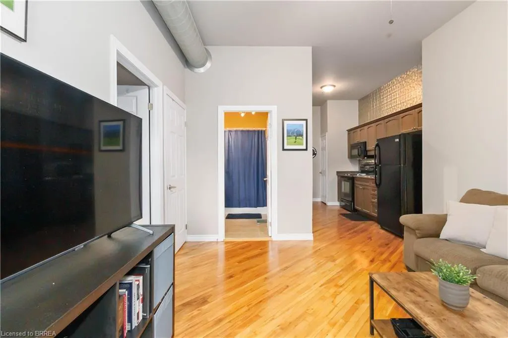 140 West River Street, #504