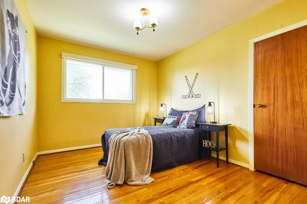 1 Goodland Gate