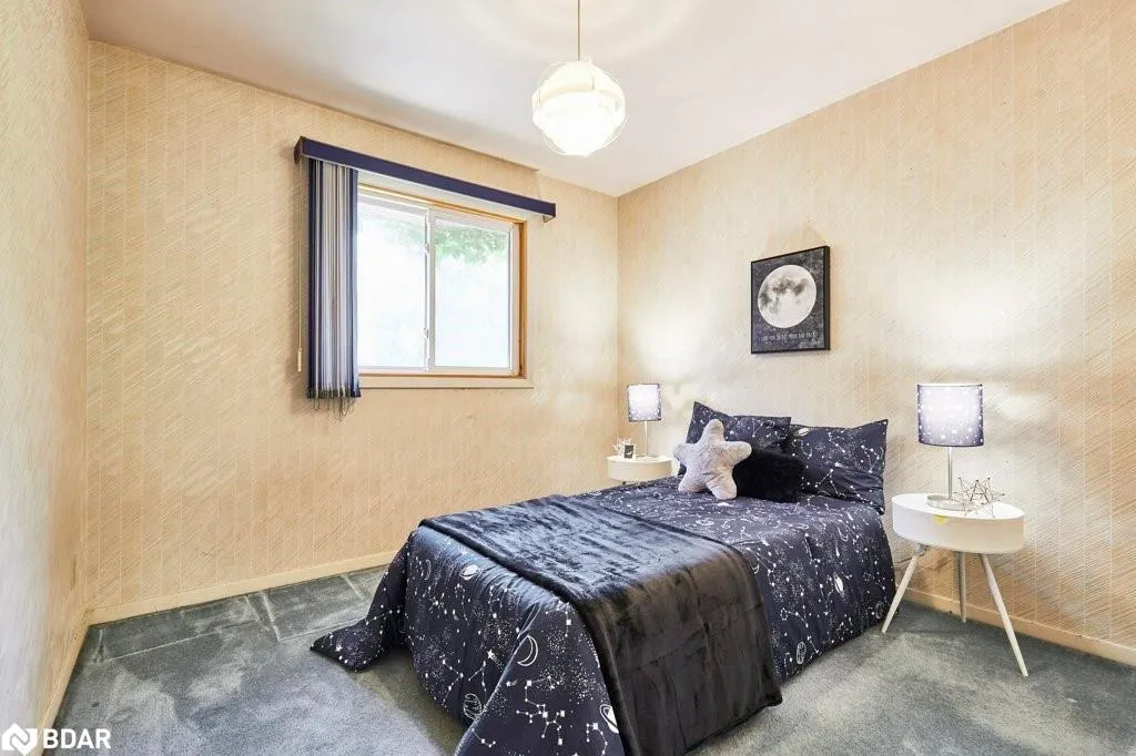 1 Goodland Gate
