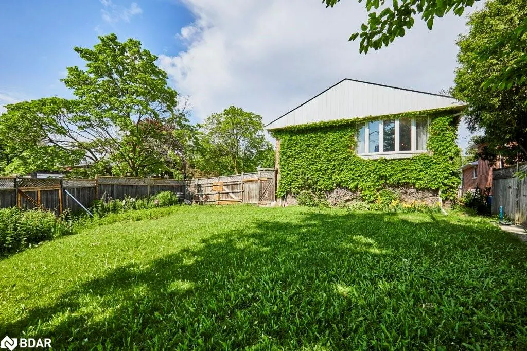 1 Goodland Gate