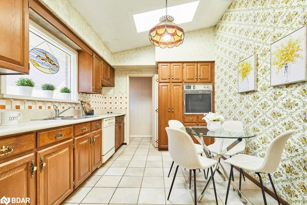 1 Goodland Gate