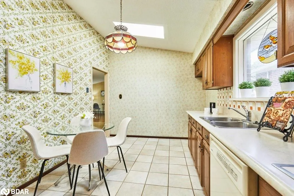 1 Goodland Gate
