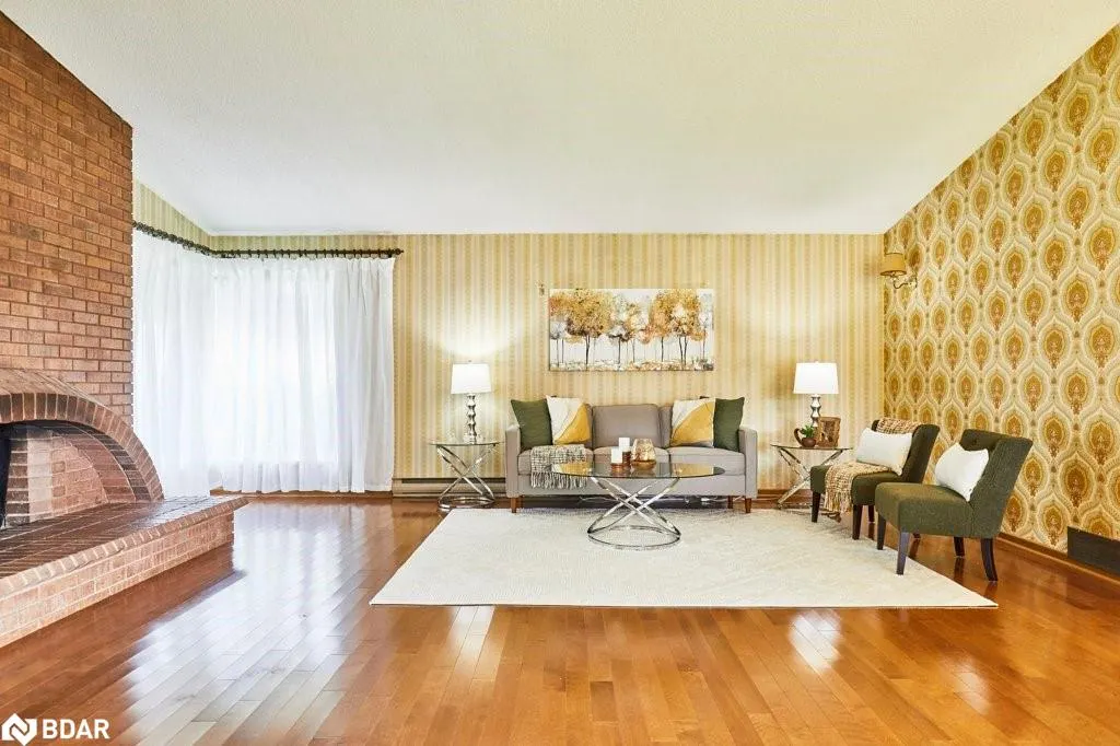 1 Goodland Gate