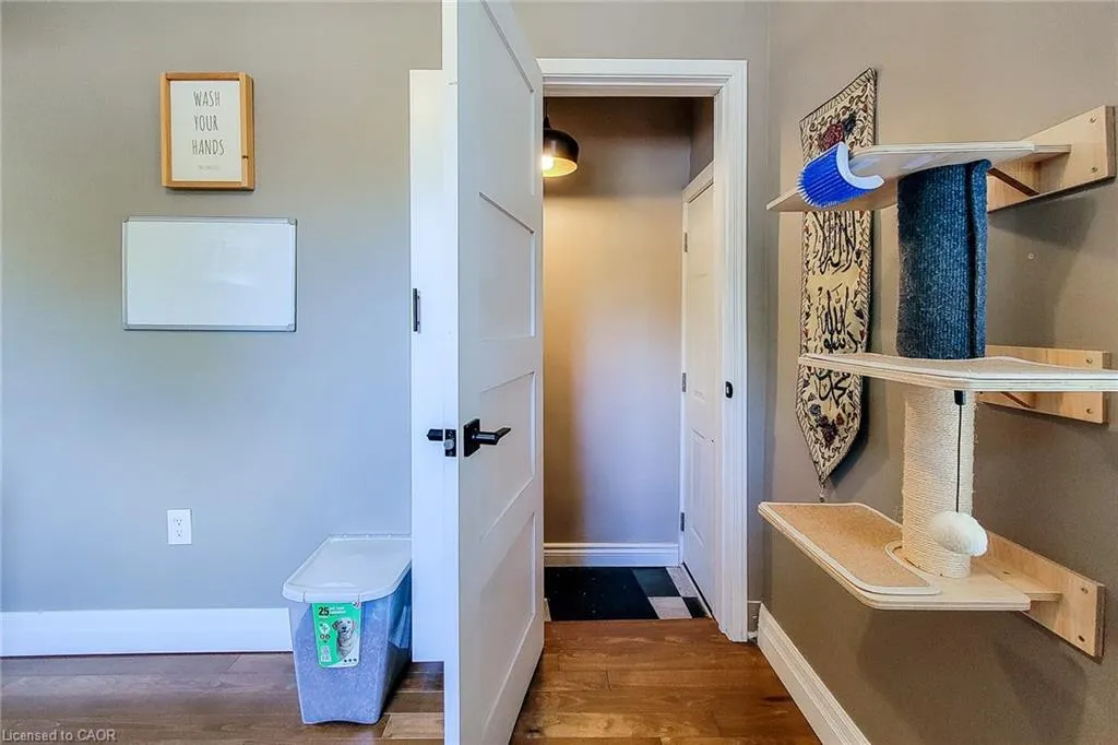 345 Hawkridge Avenue, #Main floor