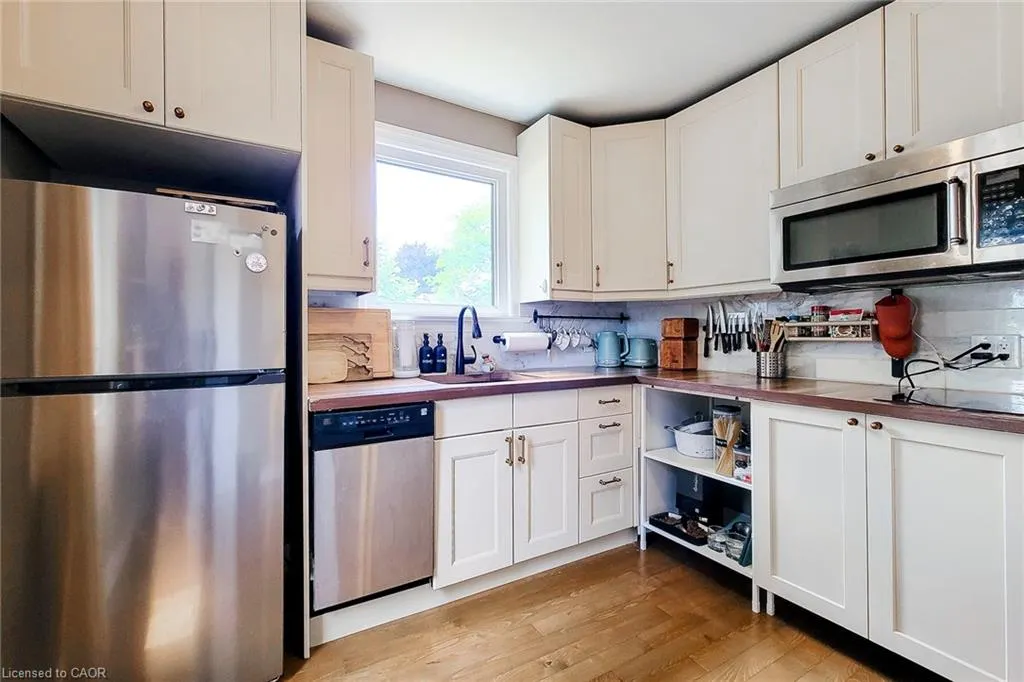 345 Hawkridge Avenue, #Main floor