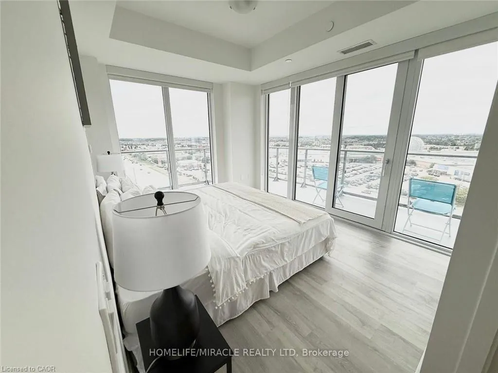 4675 Metcalfe Avenue, #1207