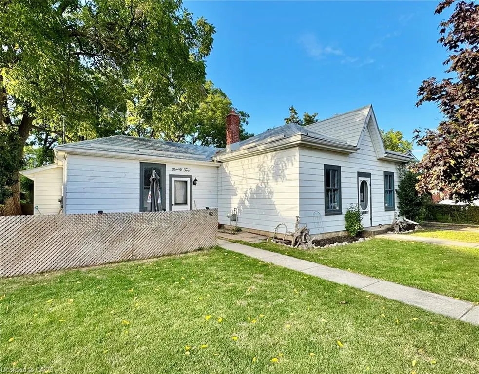 92 Francis Street