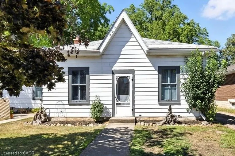92 Francis Street