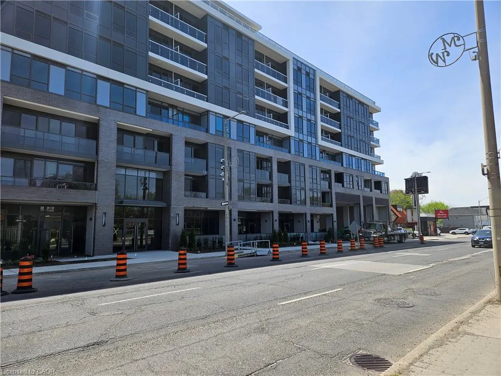 415 Main Street W, #710