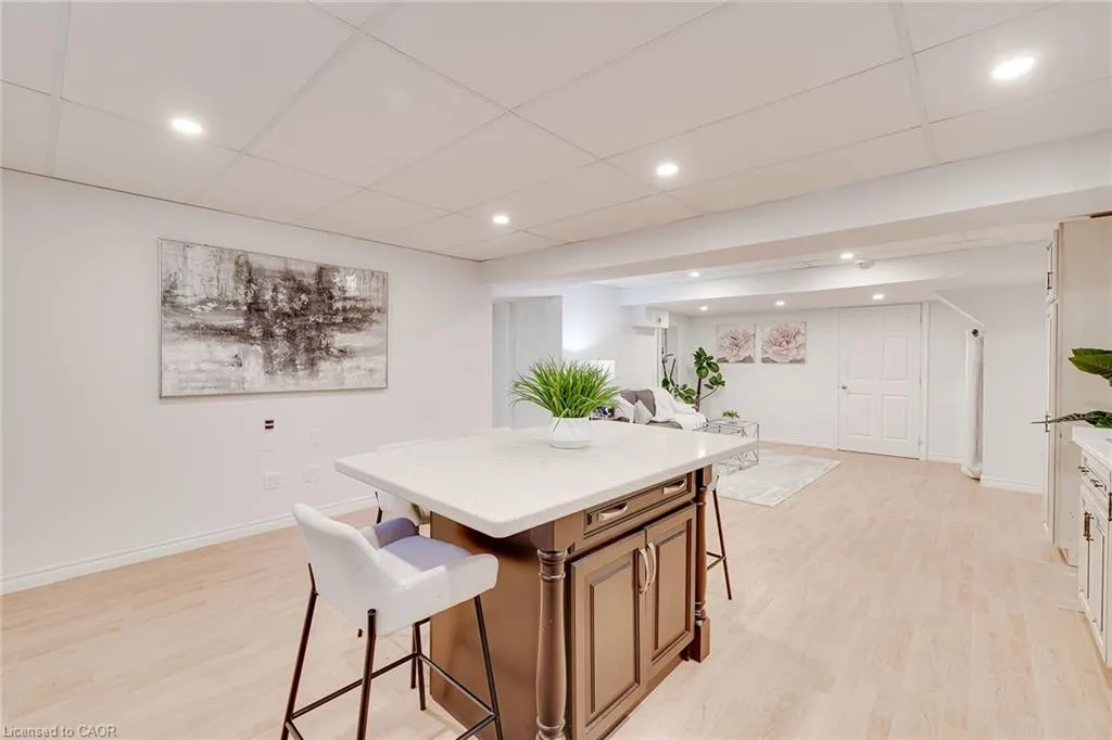 44 Pentland Road