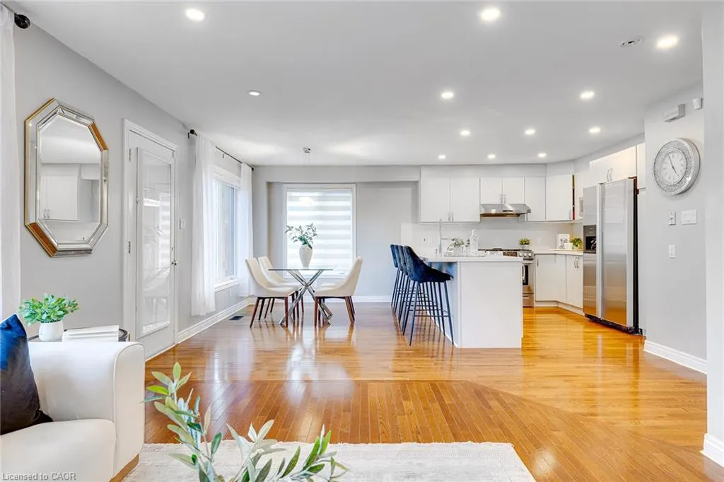 44 Pentland Road