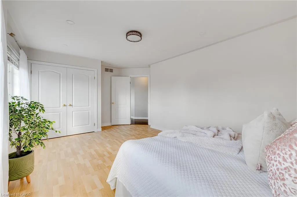 44 Pentland Road