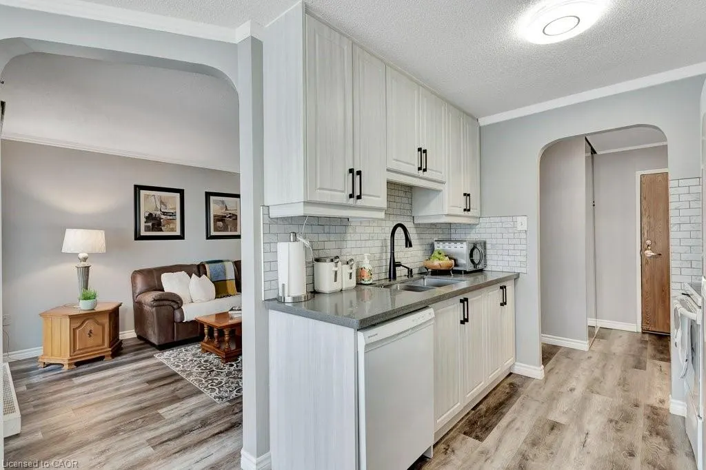 200 Jamieson Parkway, #118