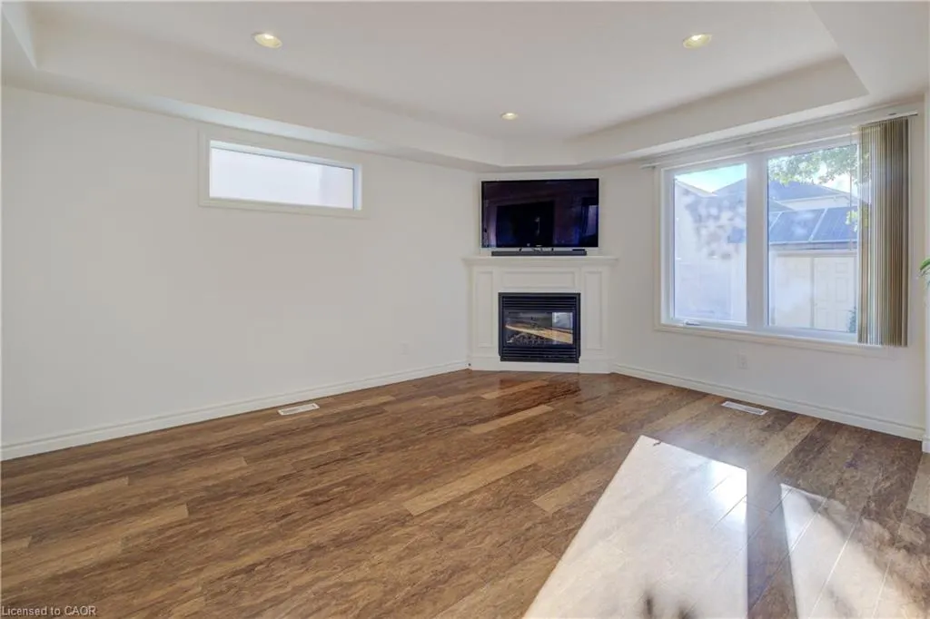 18 Knapp Road