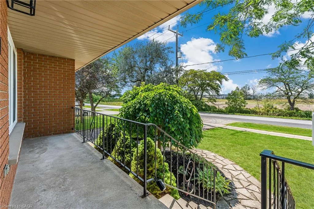 21 South Grimsby Road 5