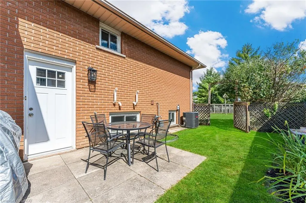 21 South Grimsby Road 5