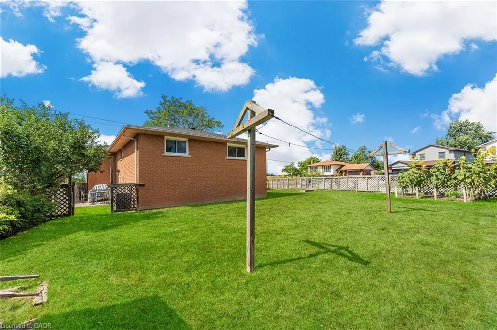 21 South Grimsby Road 5