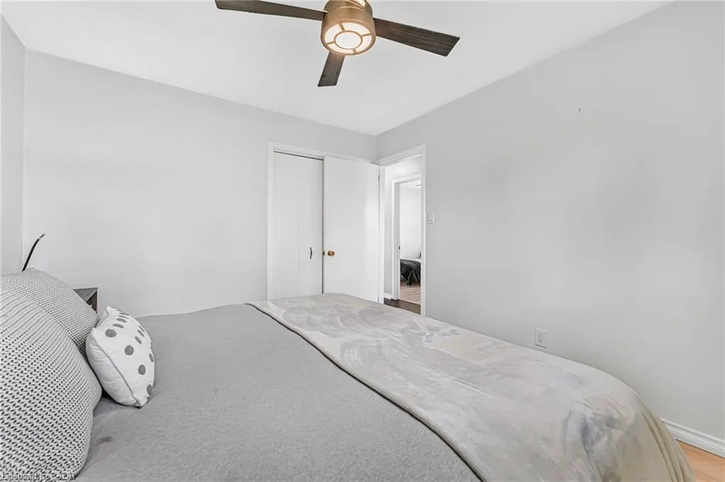 21 South Grimsby Road 5
