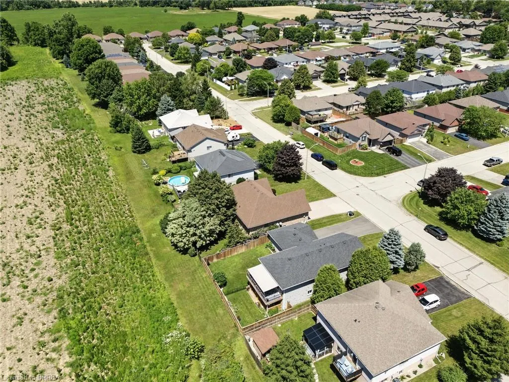 28 Macpherson Drive