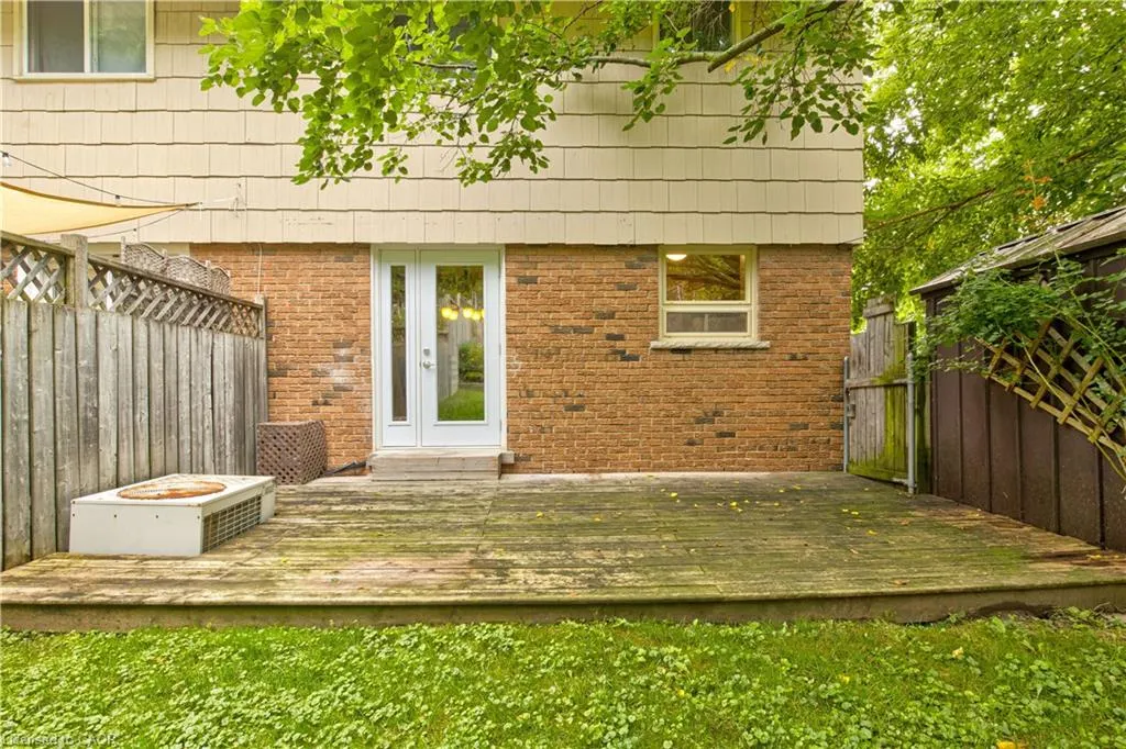 171 Woodside Avenue