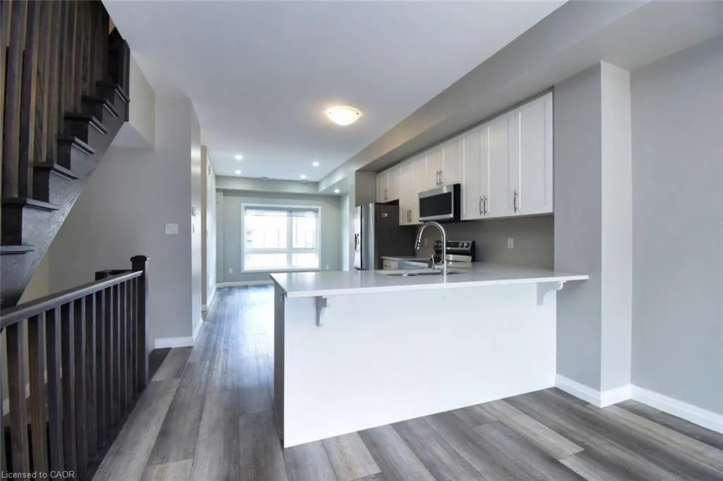 720 Grey Street, #70