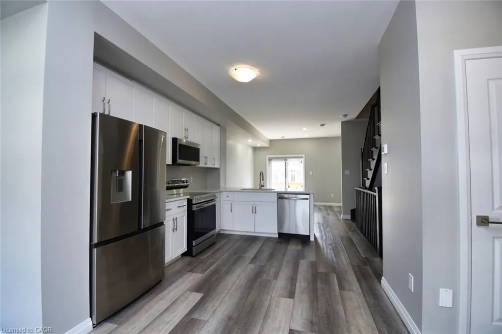 720 Grey Street, #70