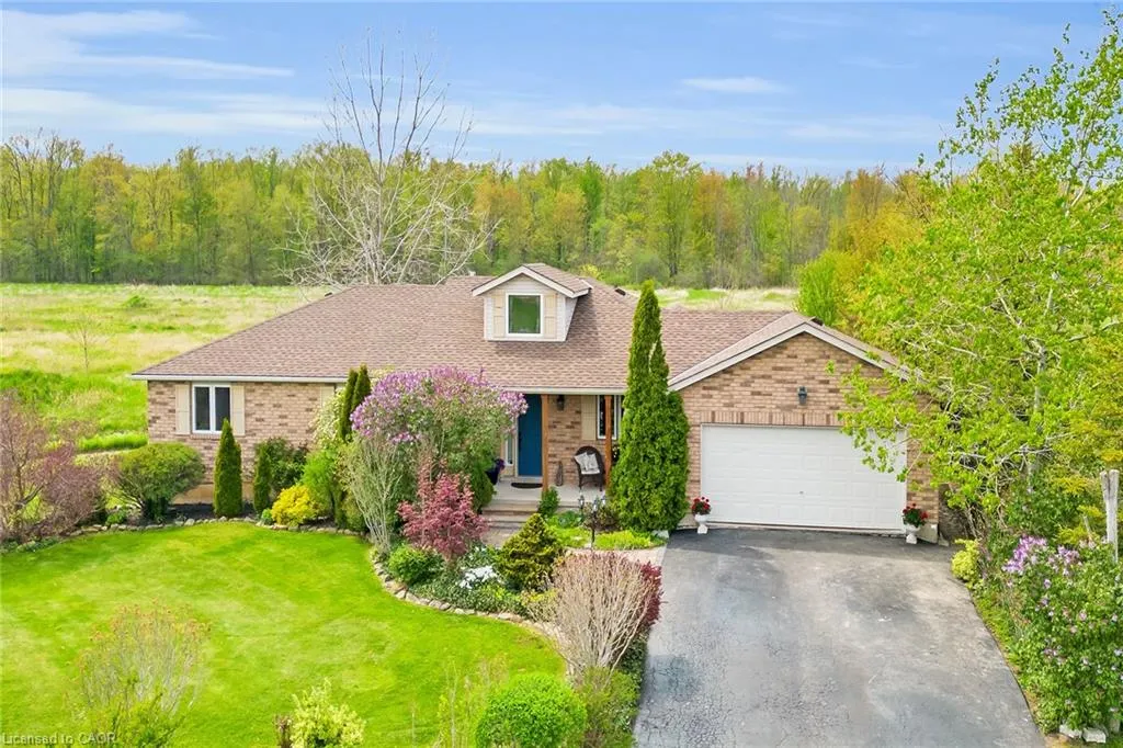 390 Mountain Road