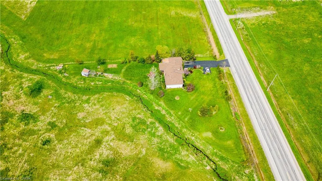 390 Mountain Road