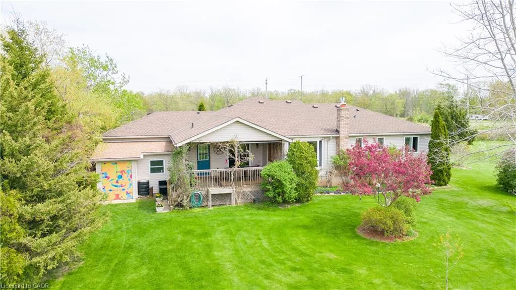 390 Mountain Road
