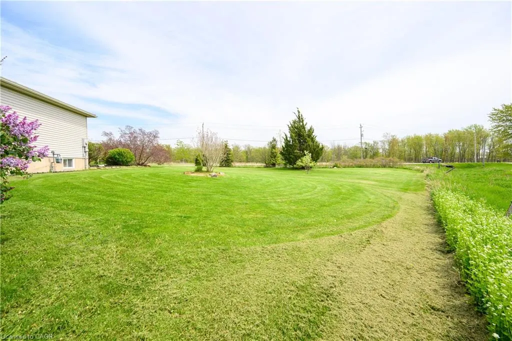 390 Mountain Road
