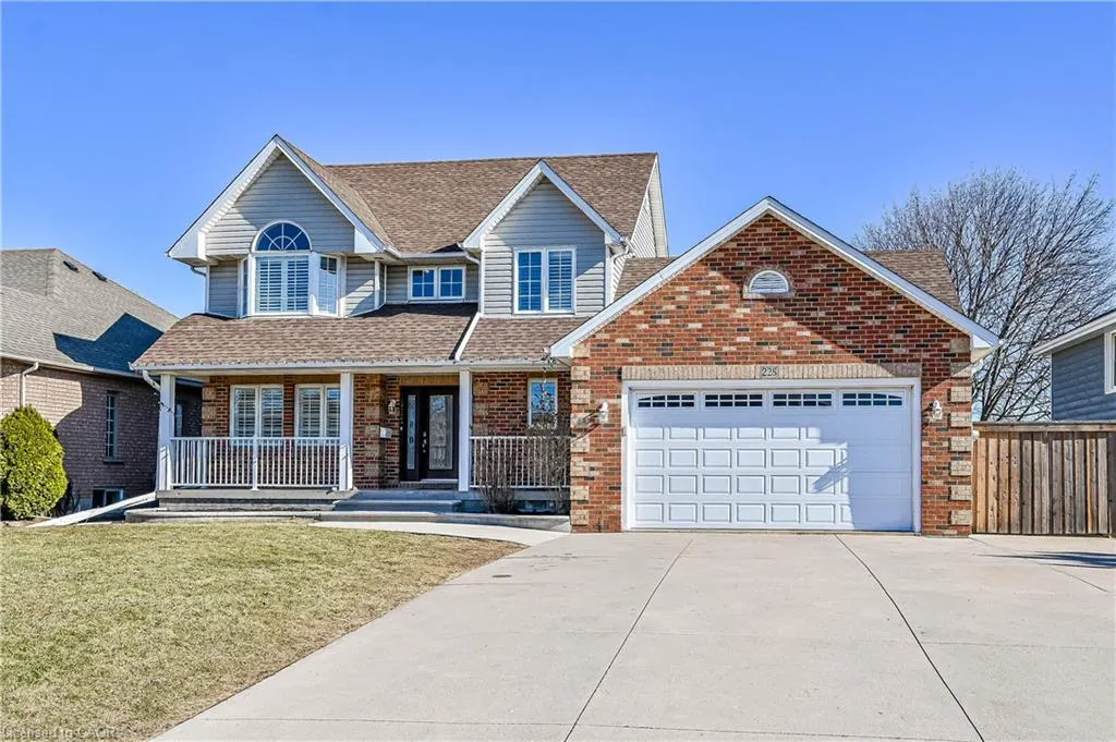 228 Highland Road W, #MAIN
