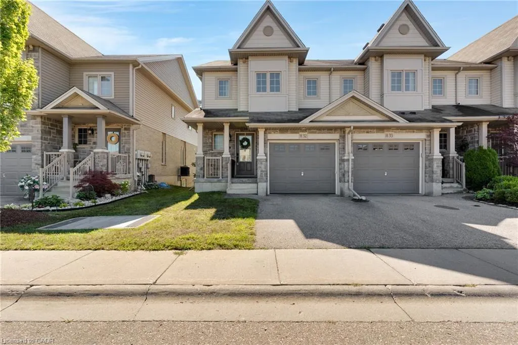 6 Upper Mercer Street, #H32