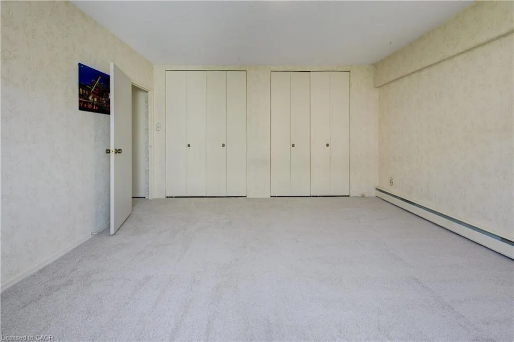 45 Westmount Road N, #407