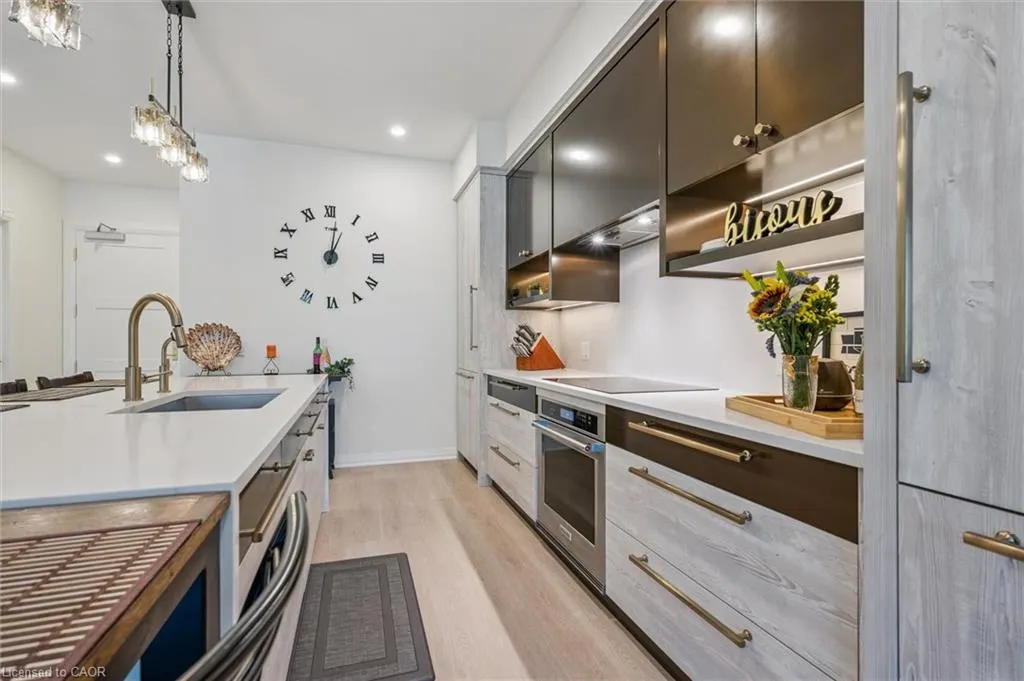 6523 Wellington Road 7 Road, #29