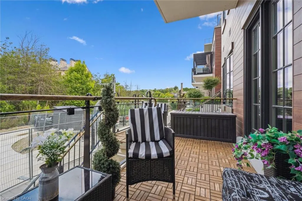 6523 Wellington Road 7 Road, #29