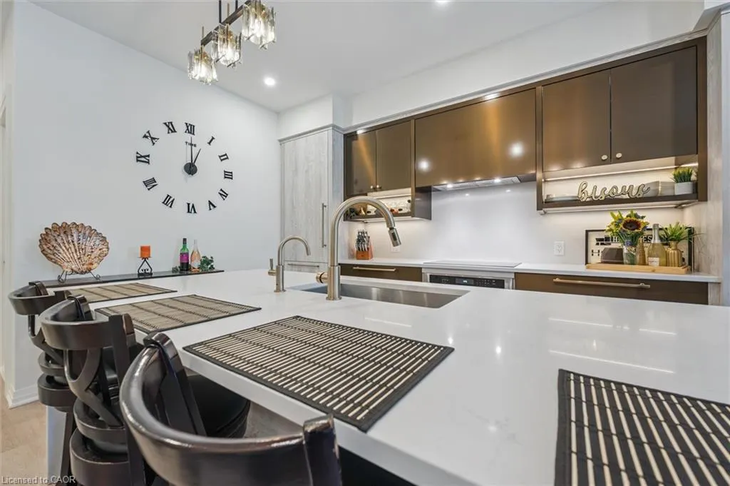 6523 Wellington Road 7 Road, #29