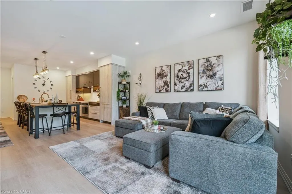 6523 Wellington Road 7 Road, #29