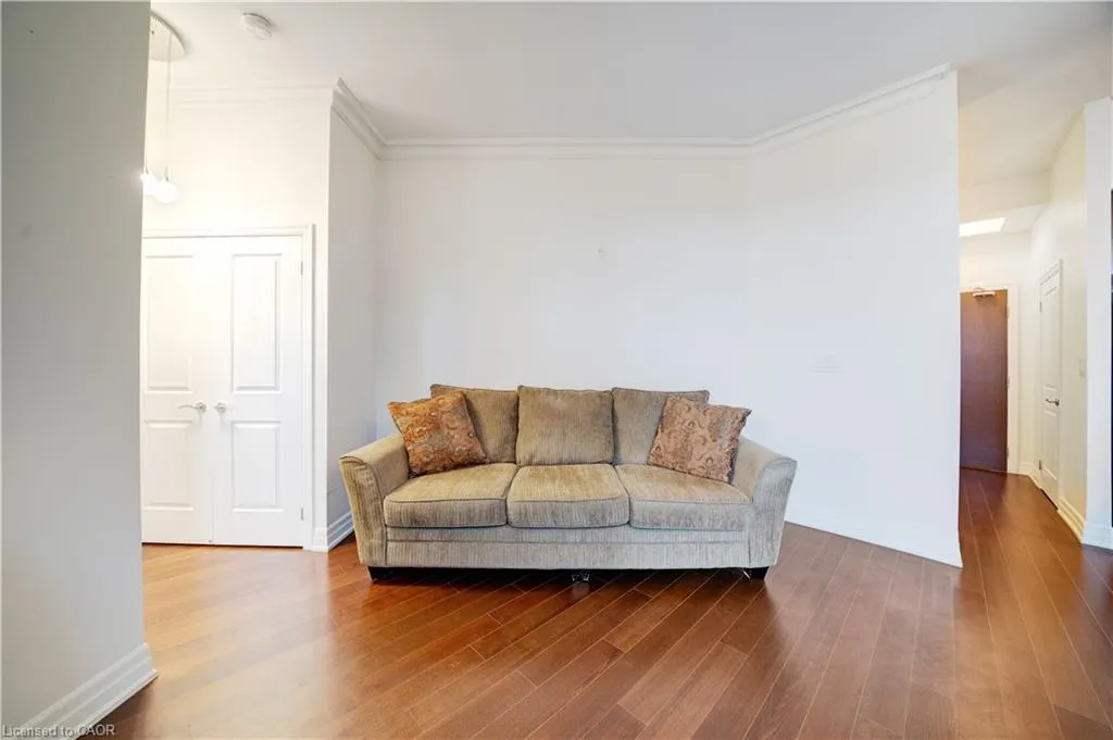 111 Civic Square Gate, #619