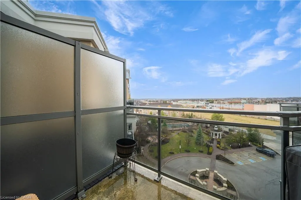 111 Civic Square Gate, #619