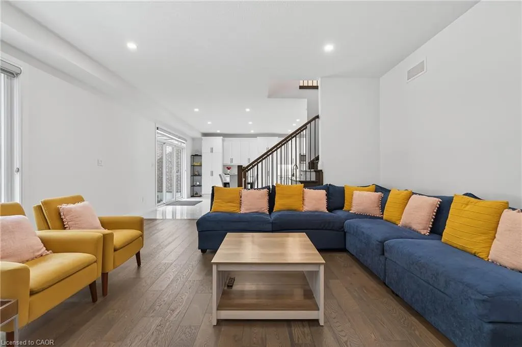 209 Jeffrey Place