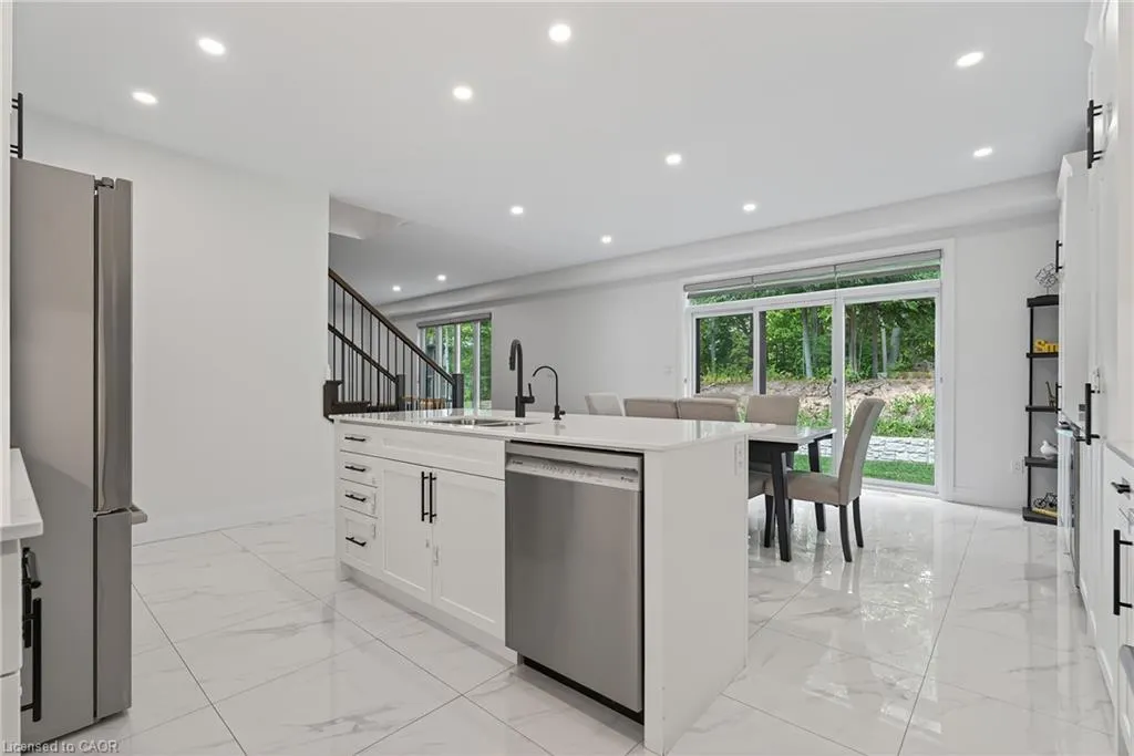 209 Jeffrey Place