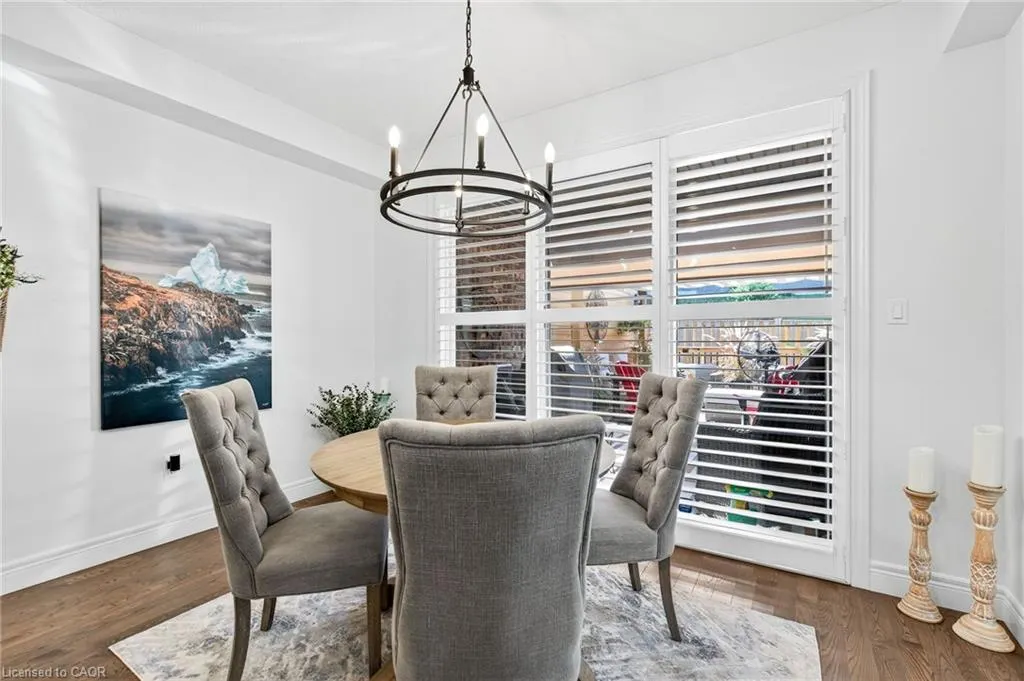 254 Gosling Gardens, #17