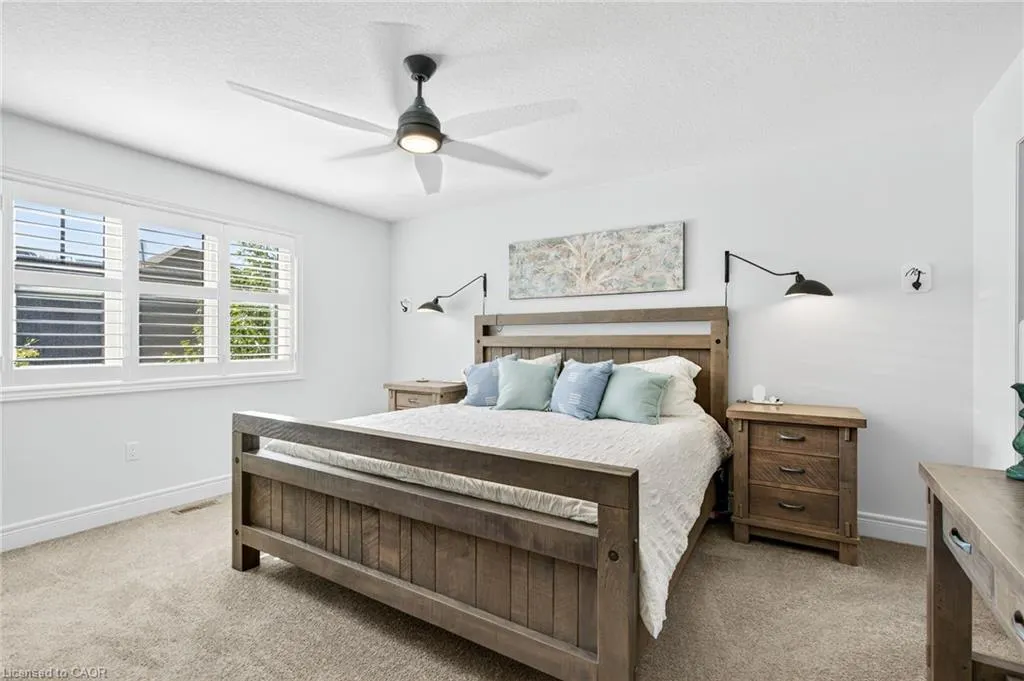 254 Gosling Gardens, #17