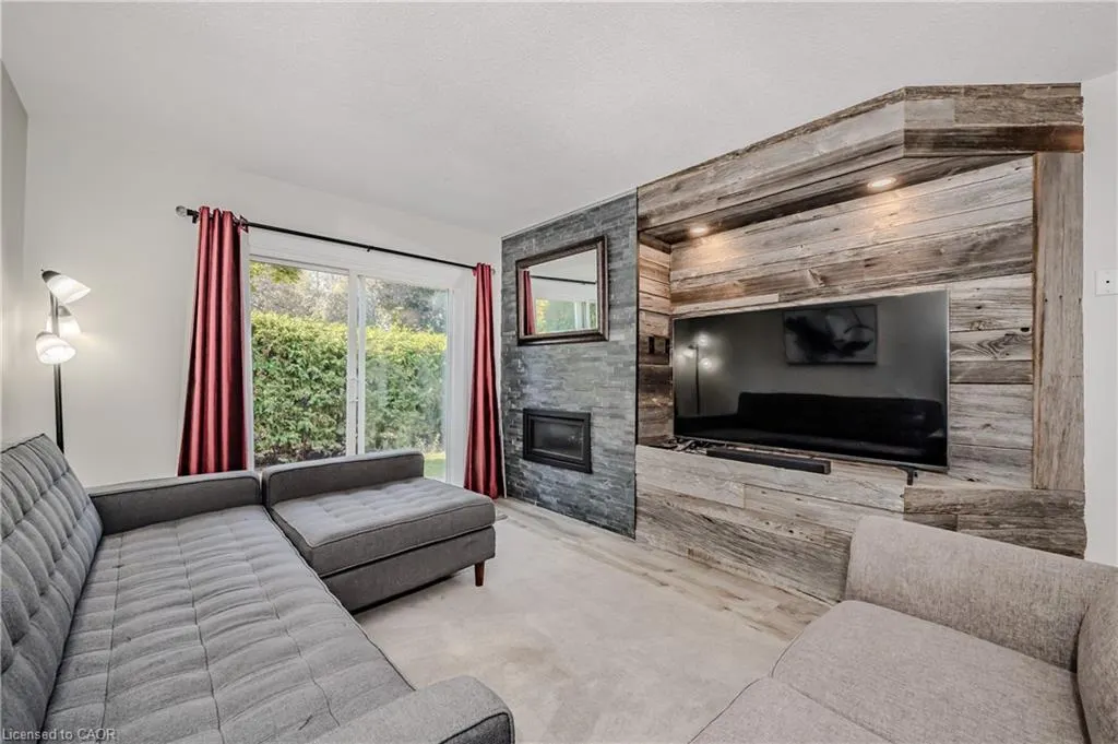 337 Kingswood Drive, #12