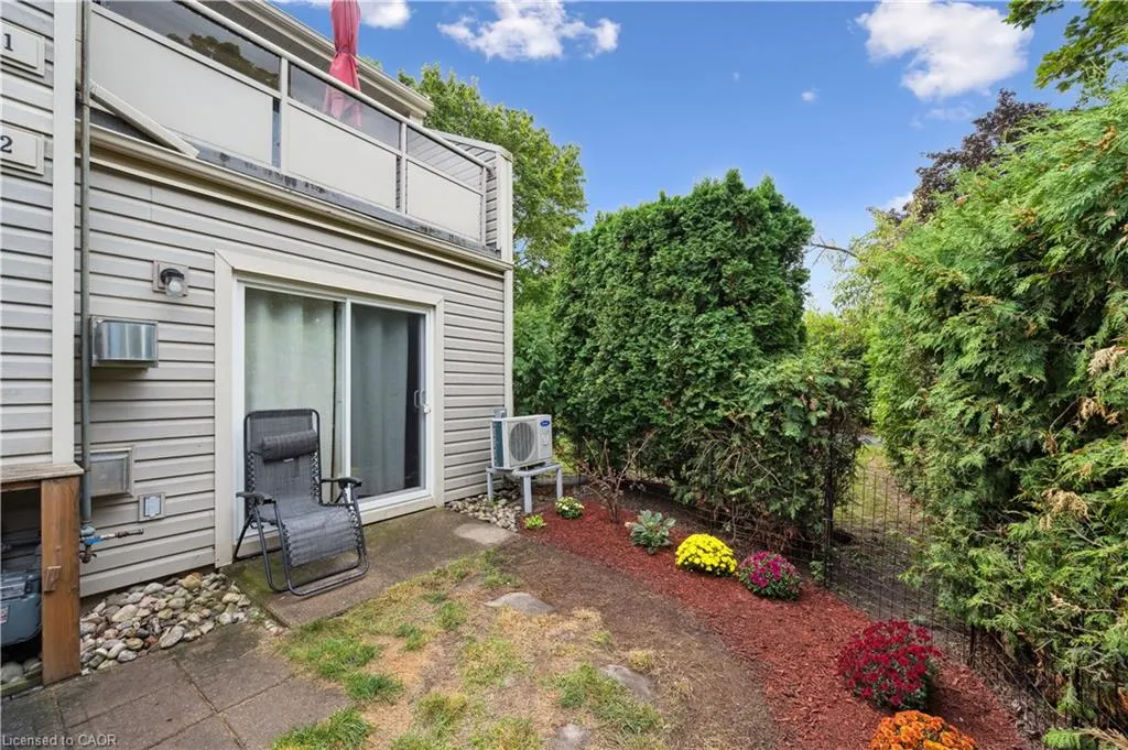 337 Kingswood Drive, #12