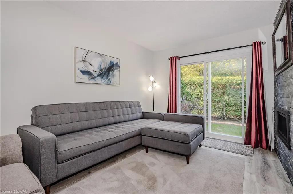 337 Kingswood Drive, #12